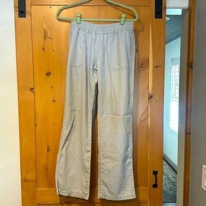 American Giant linen pants. So cute!
